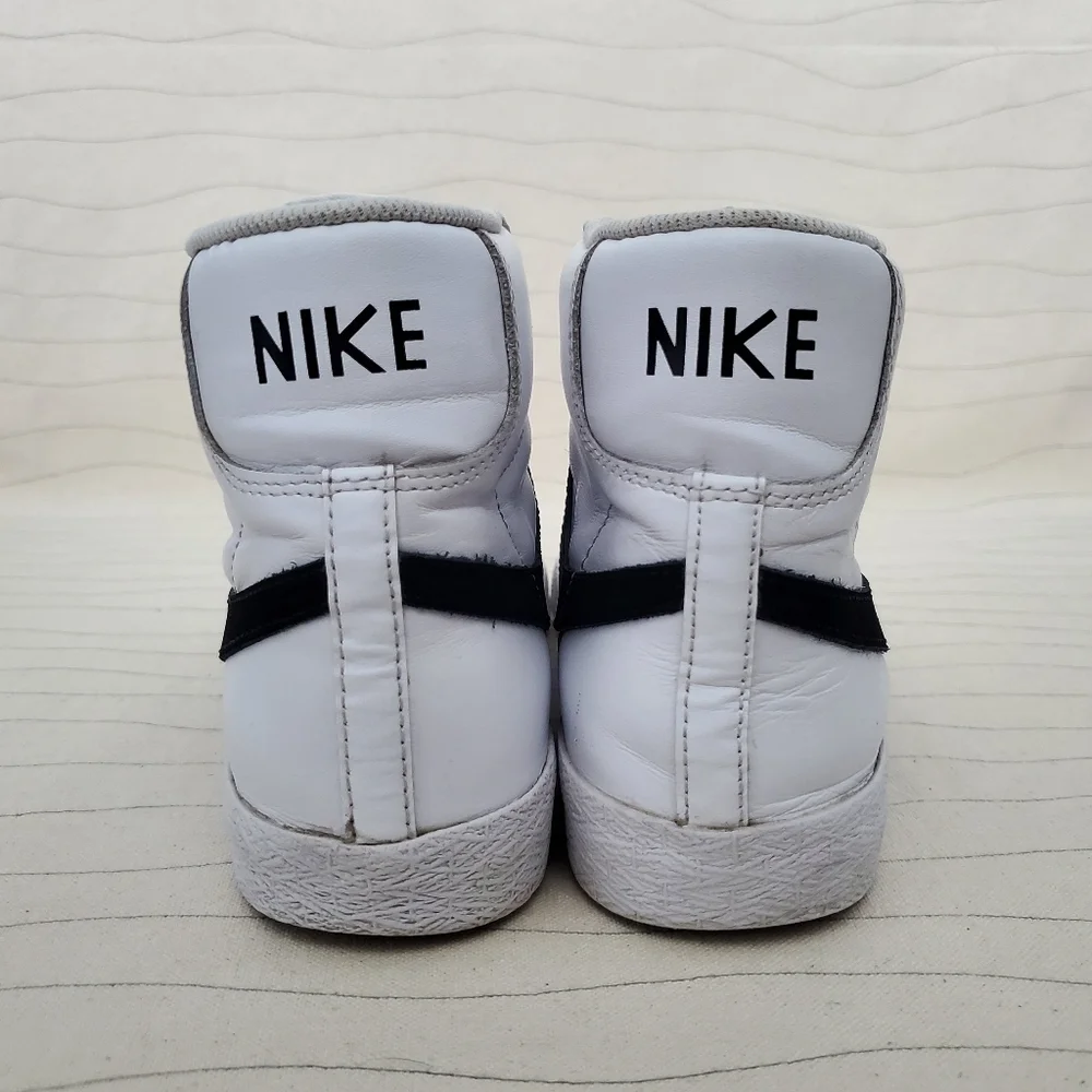 Nike Youth Blazer Mid GS Size White Black Casual Shoes Sneakers CZ7531-100 Sz 6Y